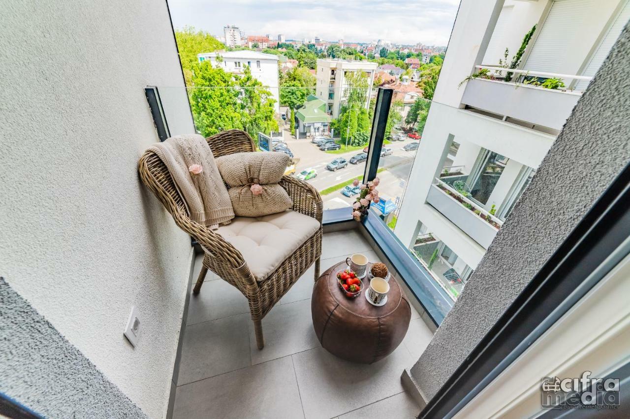 Apartmani Alexandar15 Újvidék Kültér fotó