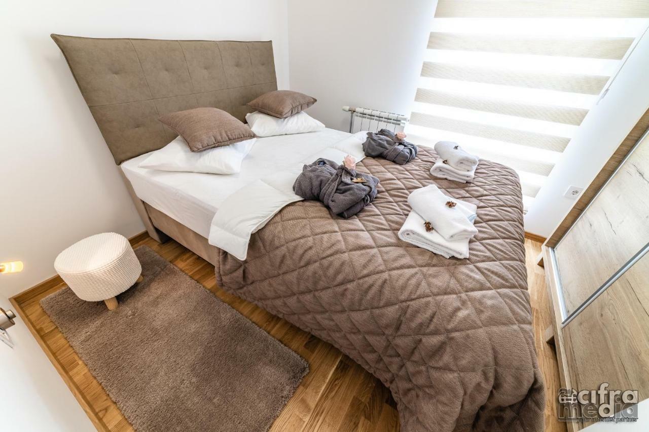 Apartmani Alexandar15 Újvidék Kültér fotó